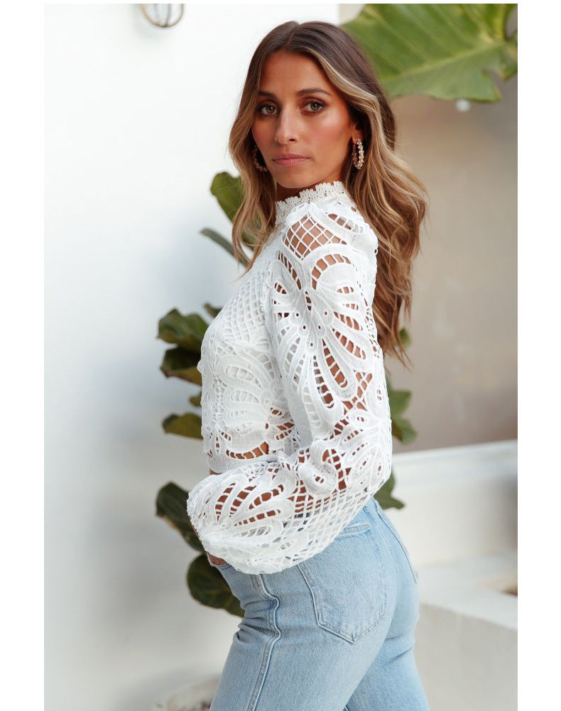 Cecilia® | Lace blouse with halterneck