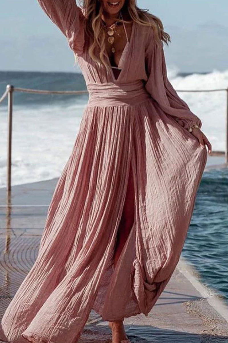 Carmen® | Cute holiday dresses with a plain slit and V-neck