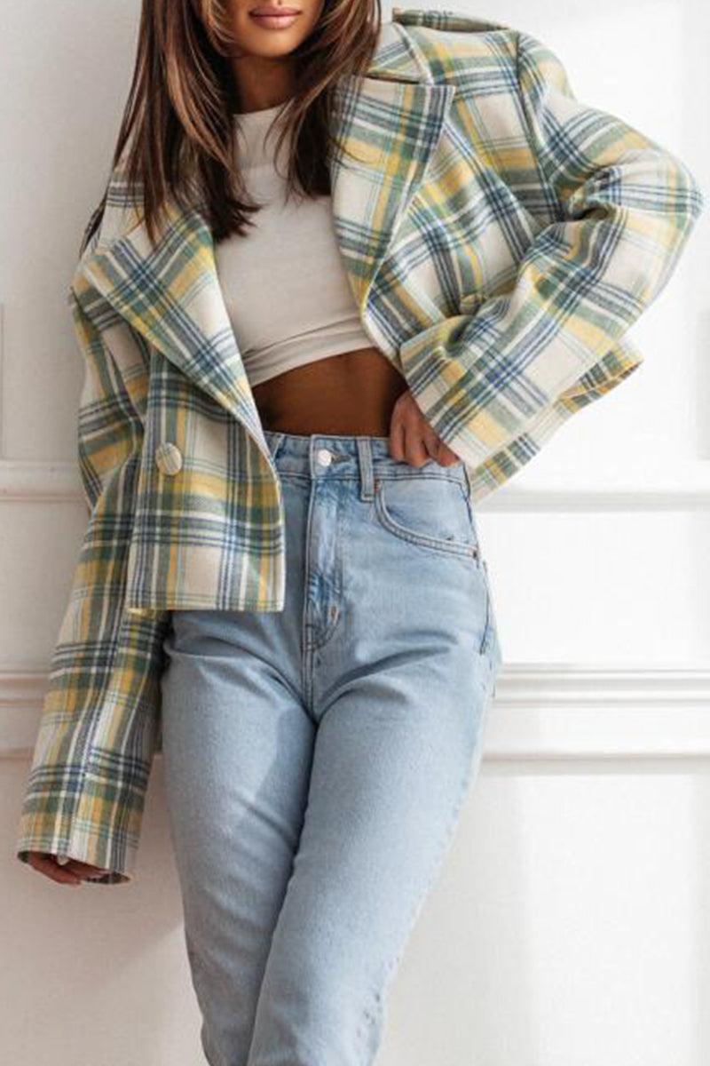 Bianca® | Casual outerwear with checked buttons and contrast reversible collar