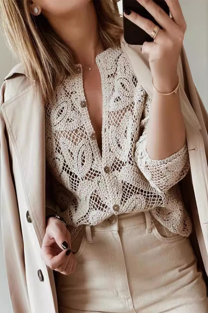 Elena® | Casual everyday outerwear with a hollow out O-neck in a distressed look