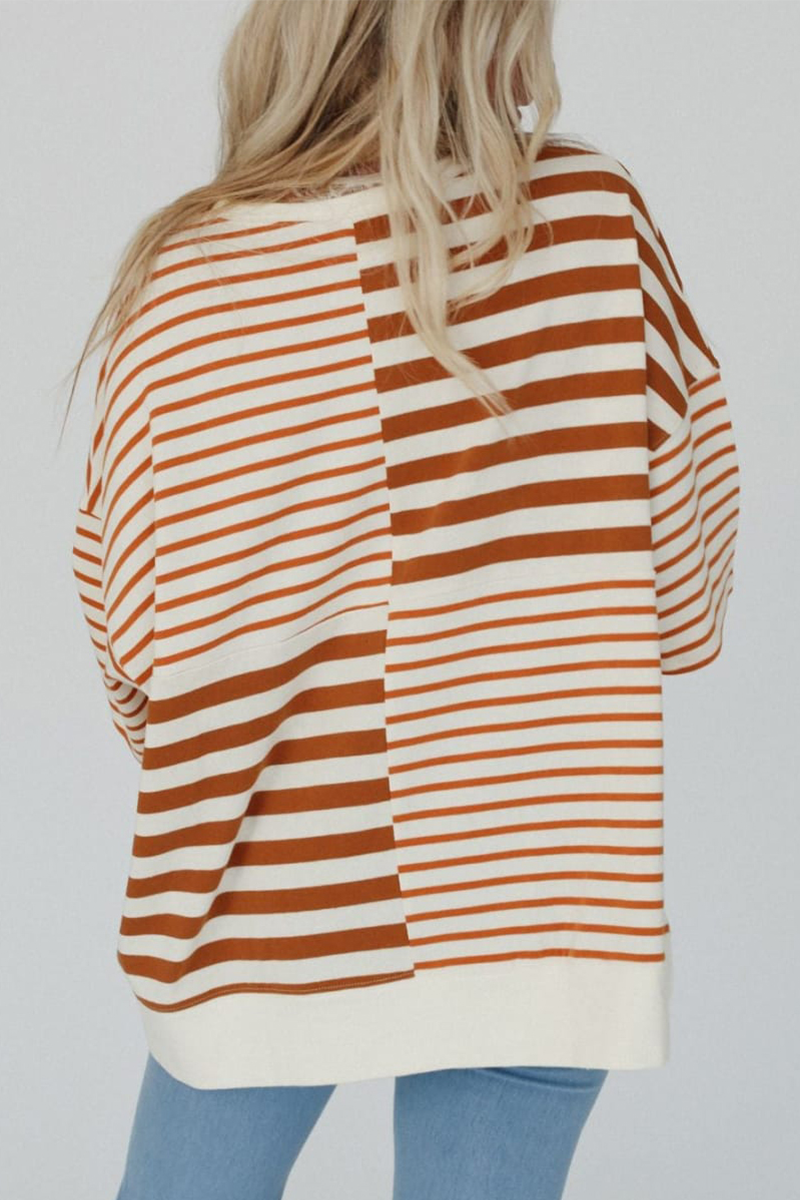Beatriz® | Casual t-shirts with stripes and buttons, patchwork contrast and O-neck