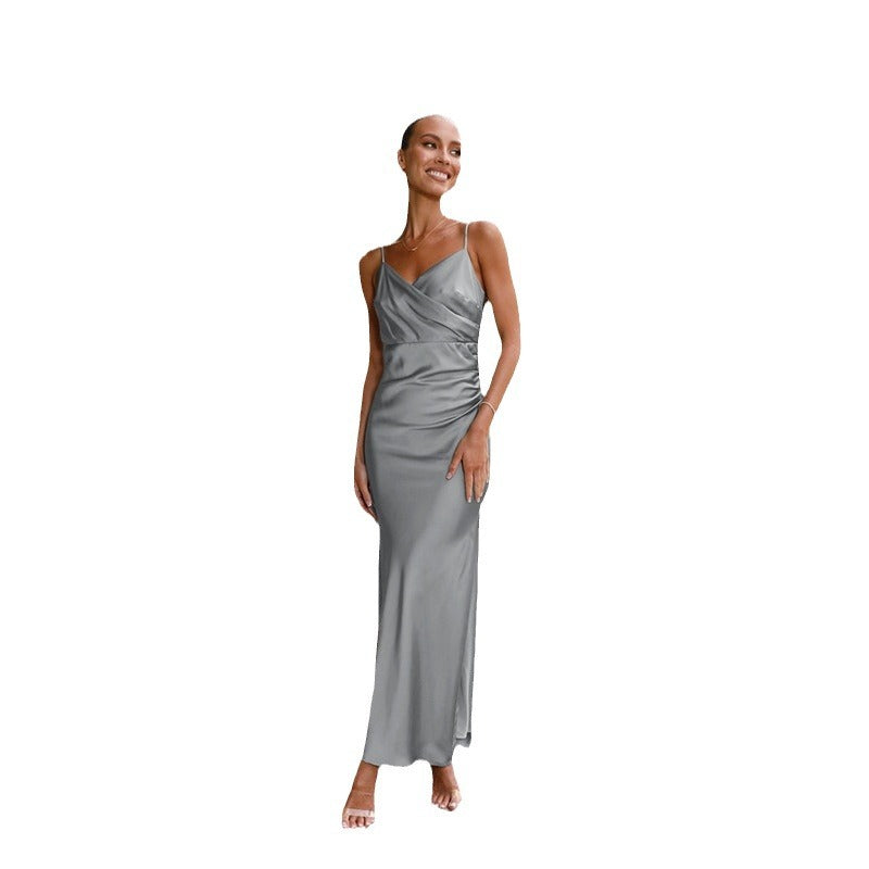 Dorotea® | Figure-hugging dress with spaghetti straps