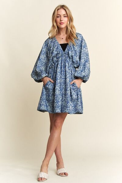 Antonella® | Printed mini dress with V-neck and batwing sleeves