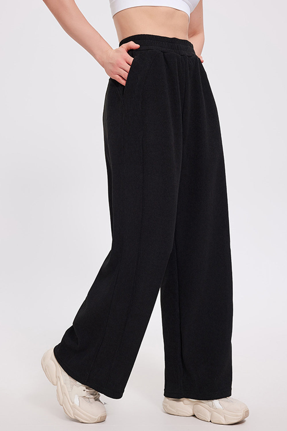 Brianna® | Basic Bae trousers with wide legs and elastic waistband