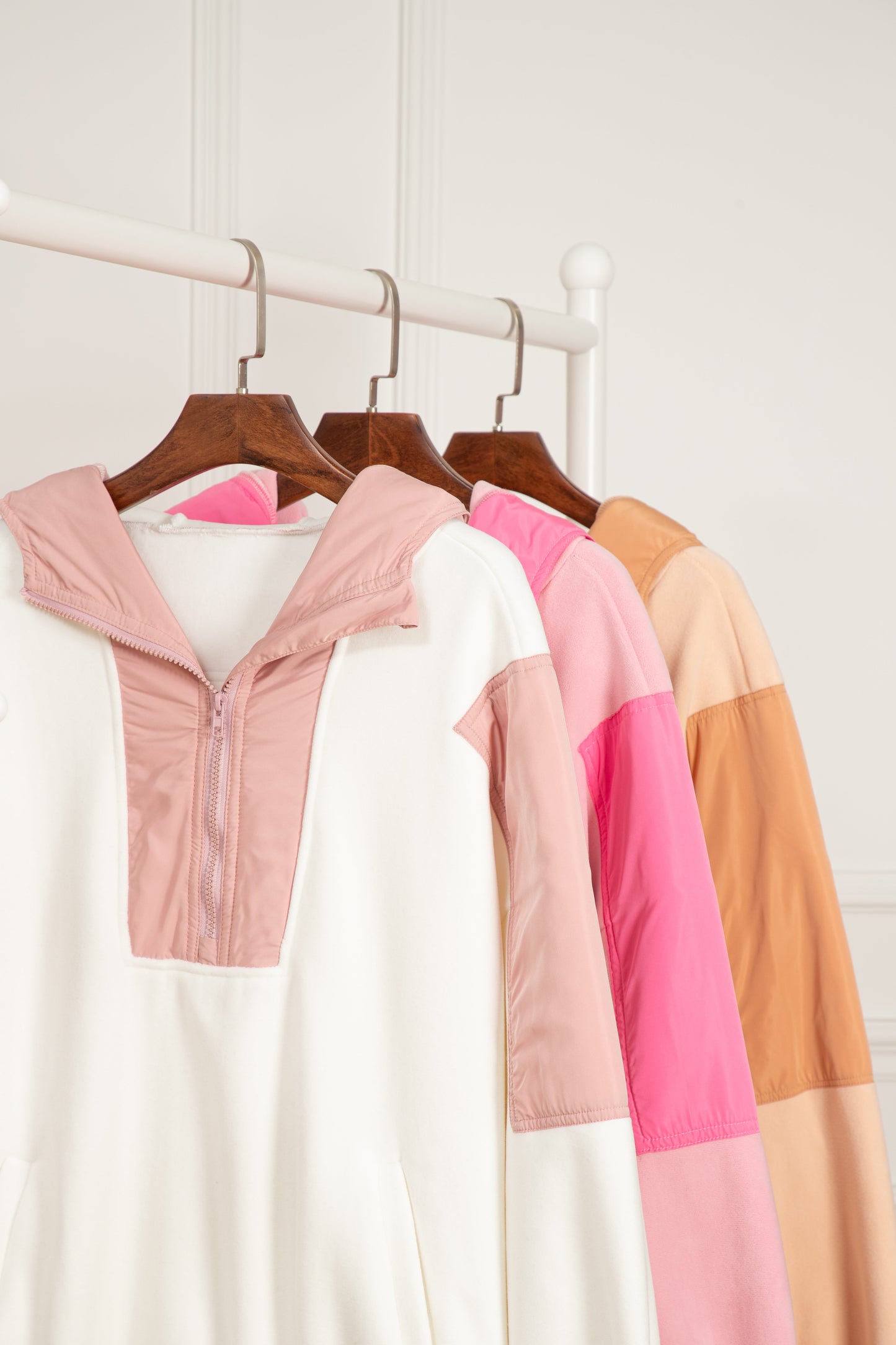 Elisa® | Modern and comfortable winter hoodie