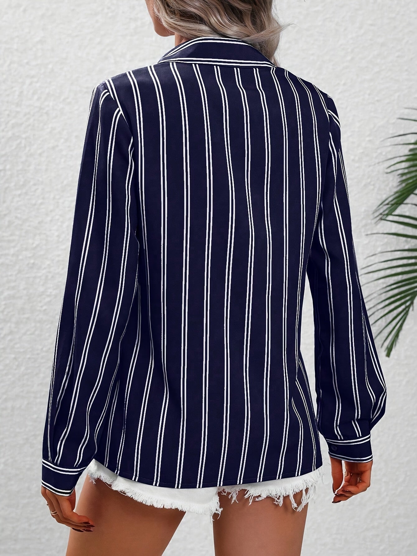 Bree® | Stylish V-Neck Striped Blouse