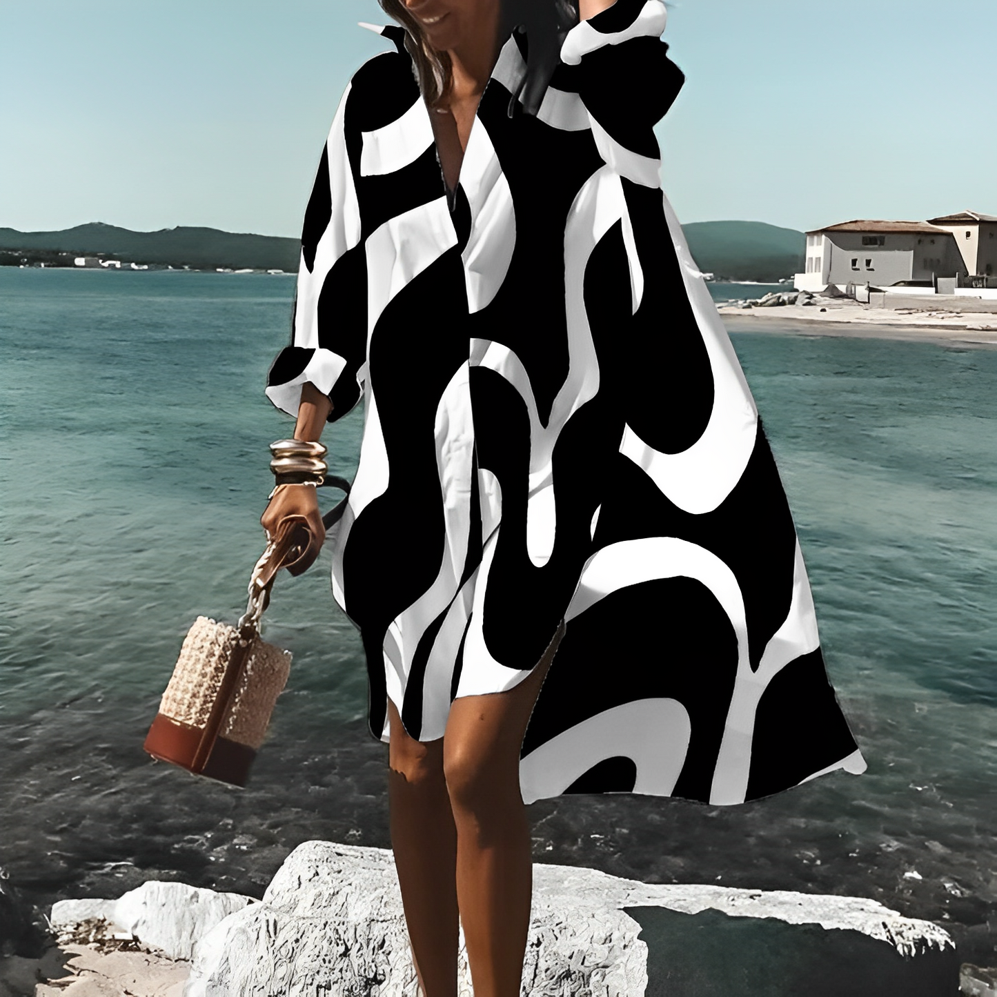 Cressida® | Knee-length dress with a unique print