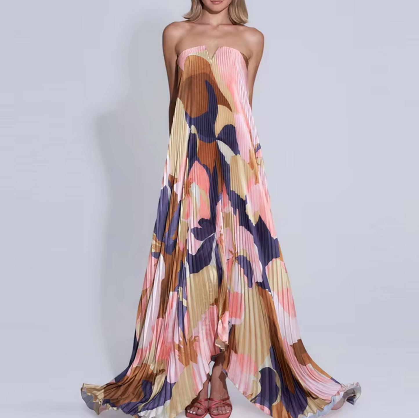 Angela® | Long bandeau dress with floral pattern and pleats