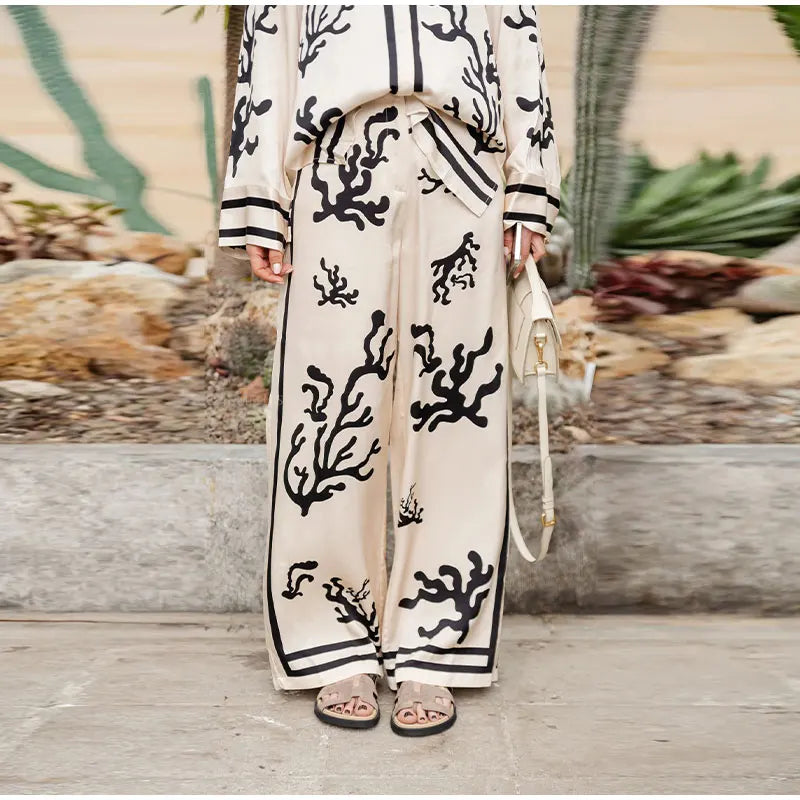 Carmen® | From desk to dinner – satin button-down blouse in a unique print in oversize