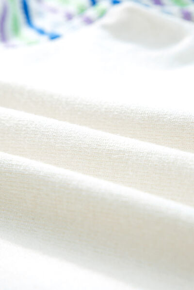 Daisy® | Crochet striped sweater with puff sleeves