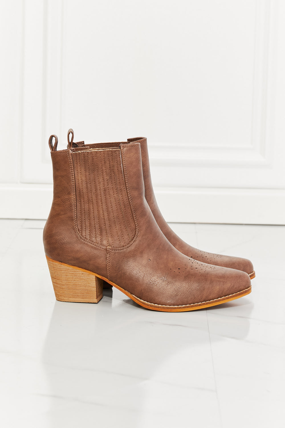 Dolores® | High quality orthopedic shoes