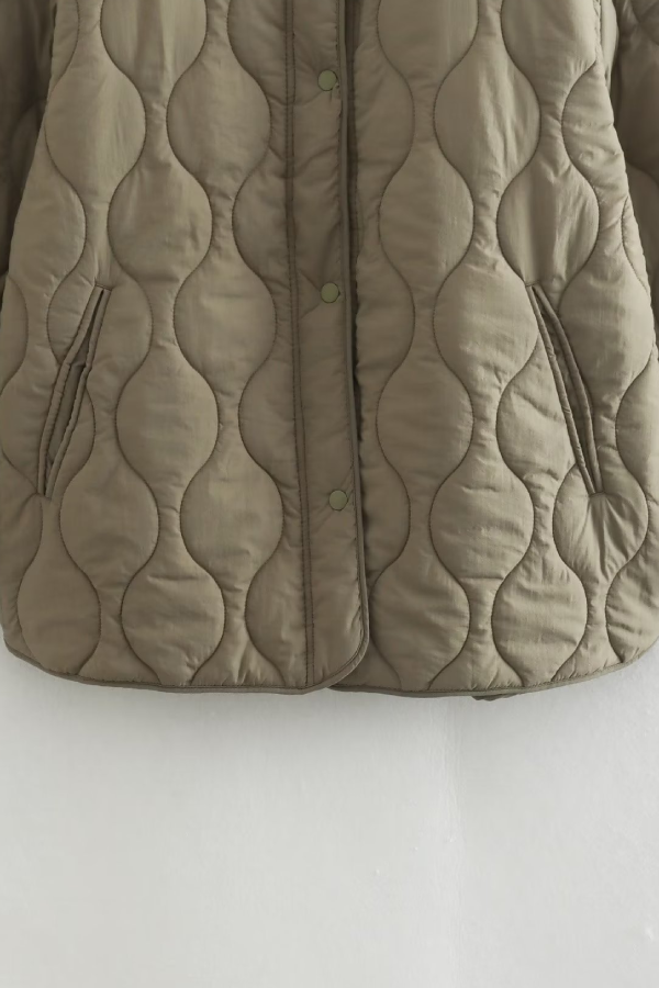 Casandra® | Solid Color Loose Round Neck Quilted Jacket