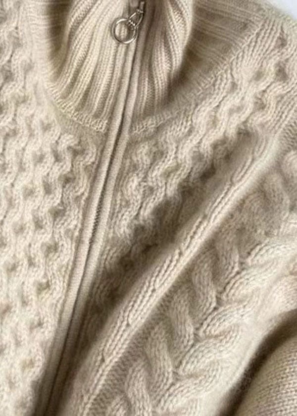 Begoña | Modern Roll Collar Knit Jacket for Women