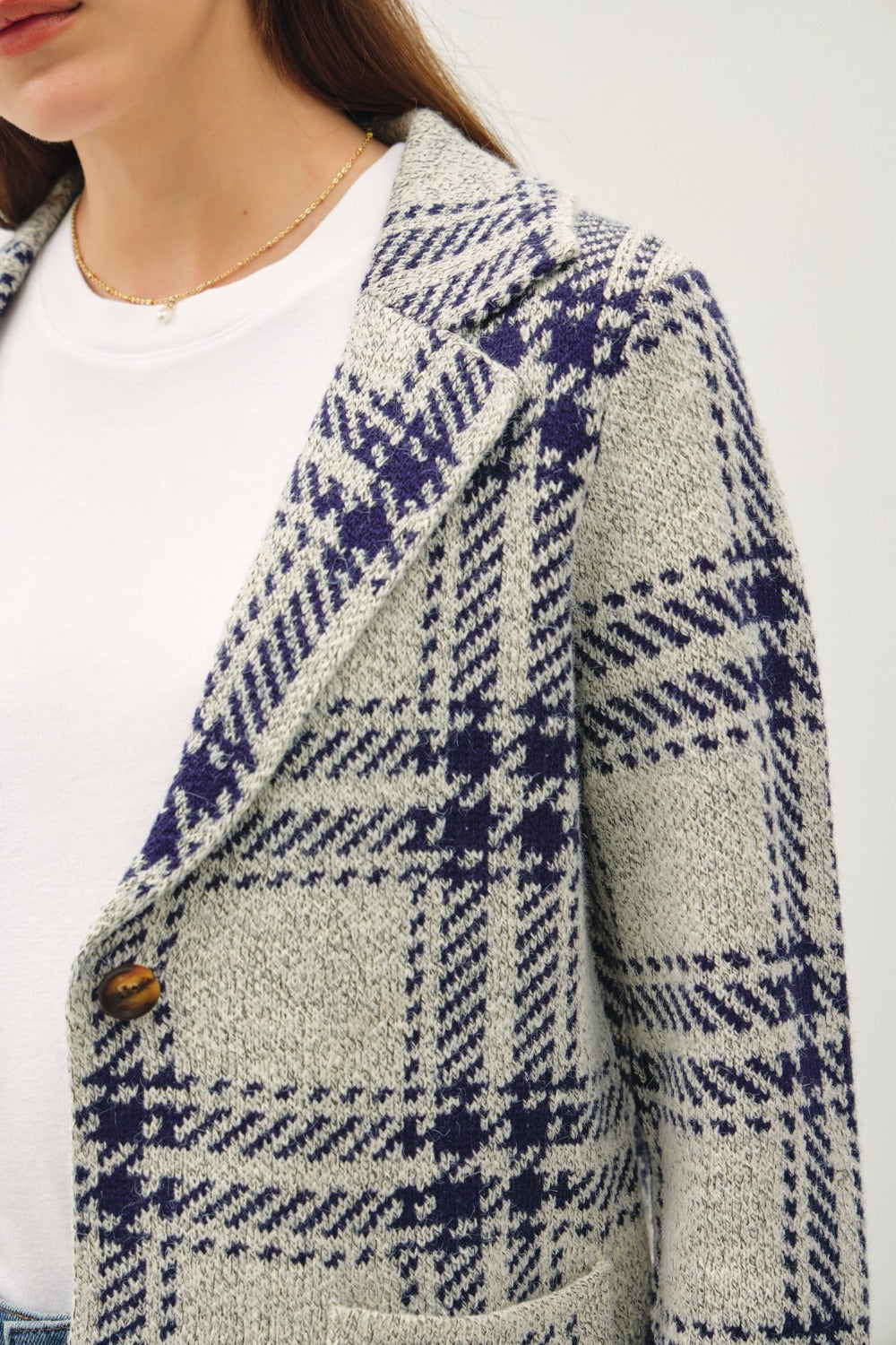 Aurora® | Be Cool checked long-sleeved pullover jacket with front patch pockets