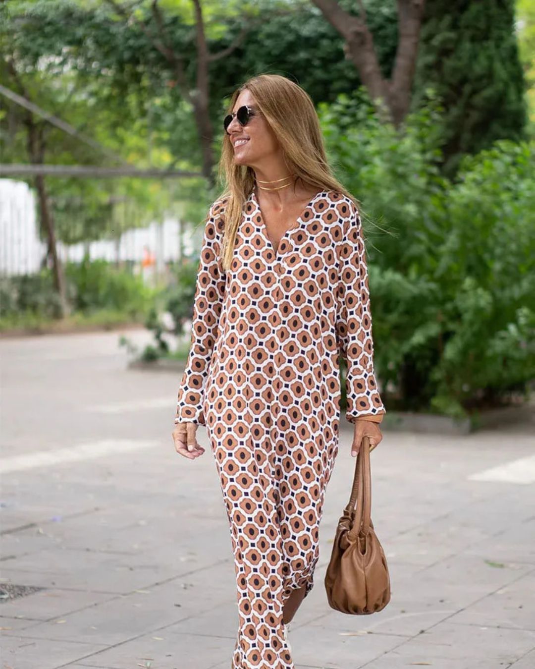 Amelia® | Long and elegant Paola dress