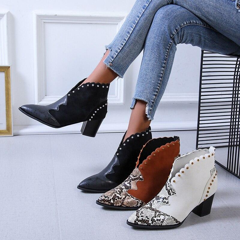 Diana® | Cowboy ankle boots with studs