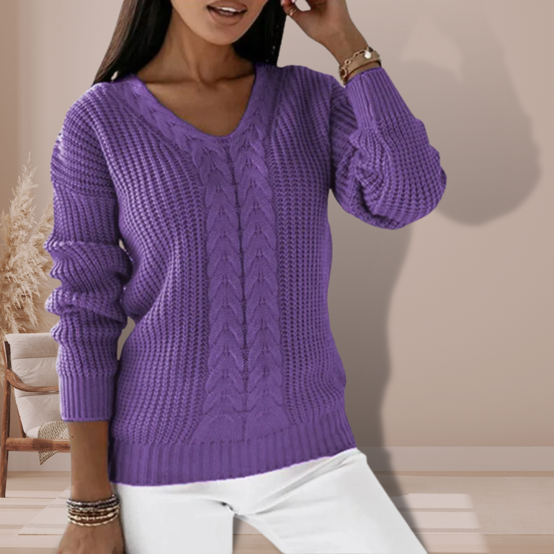 Claudia® | Fashionable and effortless winter sweater