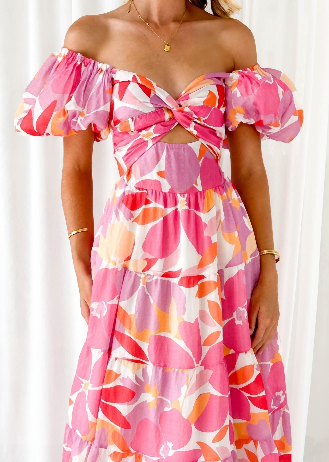 Brenda® | Valentina dress with puff sleeves