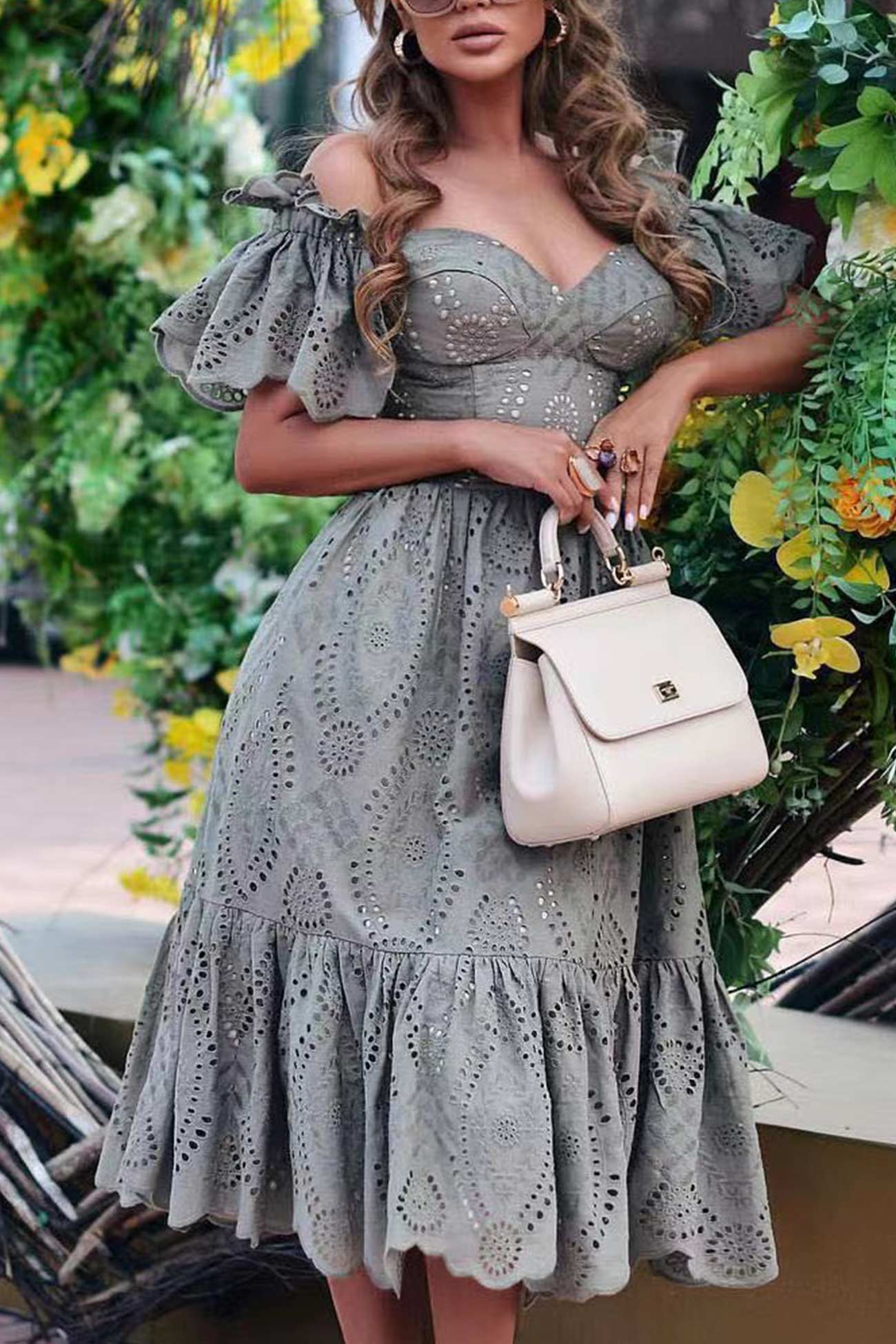 Ava® | Dress with ruffles, off the shoulder and neckline