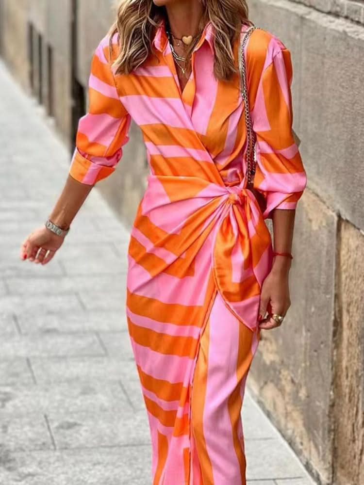 Carolina® | Eye-catching printed wrap dress