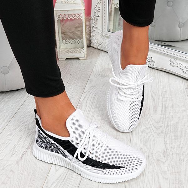 Claudia | Ursina – Breathable, lightweight shoes for everyday wear