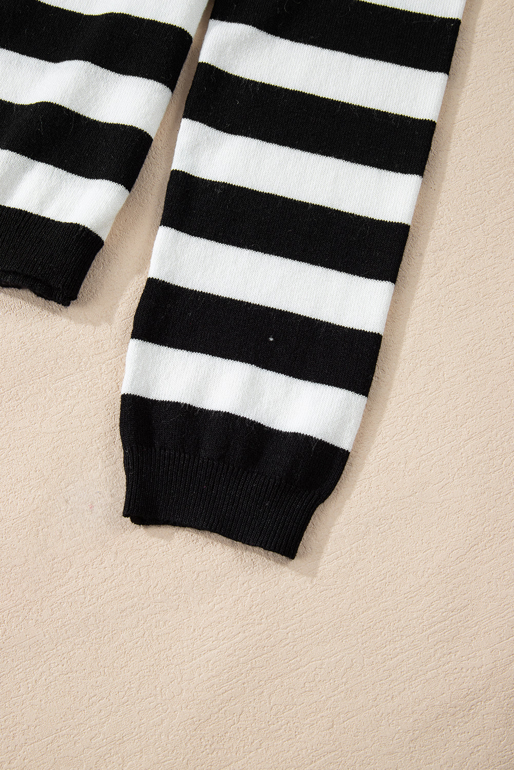 Daniela® | Simple and stylish winter sweater