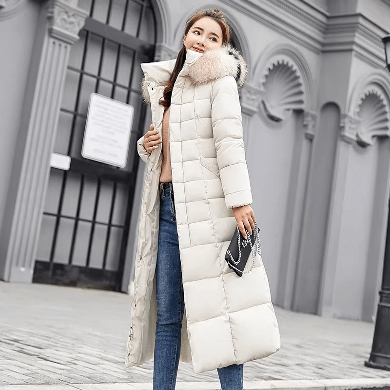 Debora | Silent down jacket with fur hood