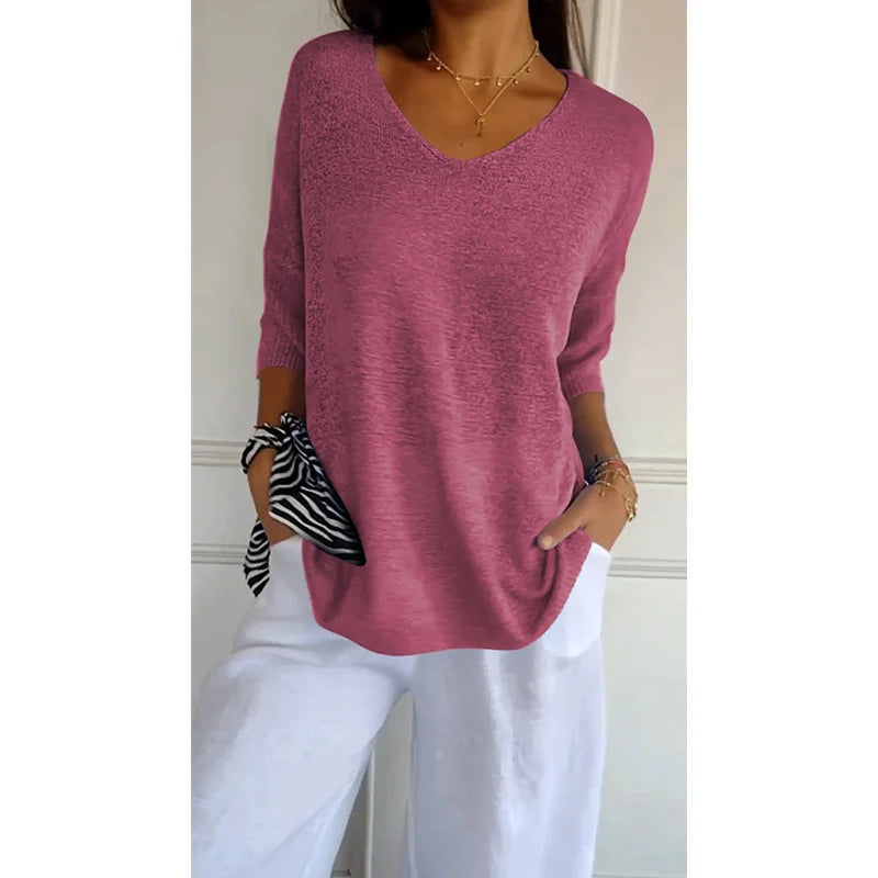 Alfonsina® | Simple Knitted Top With A V-Neck