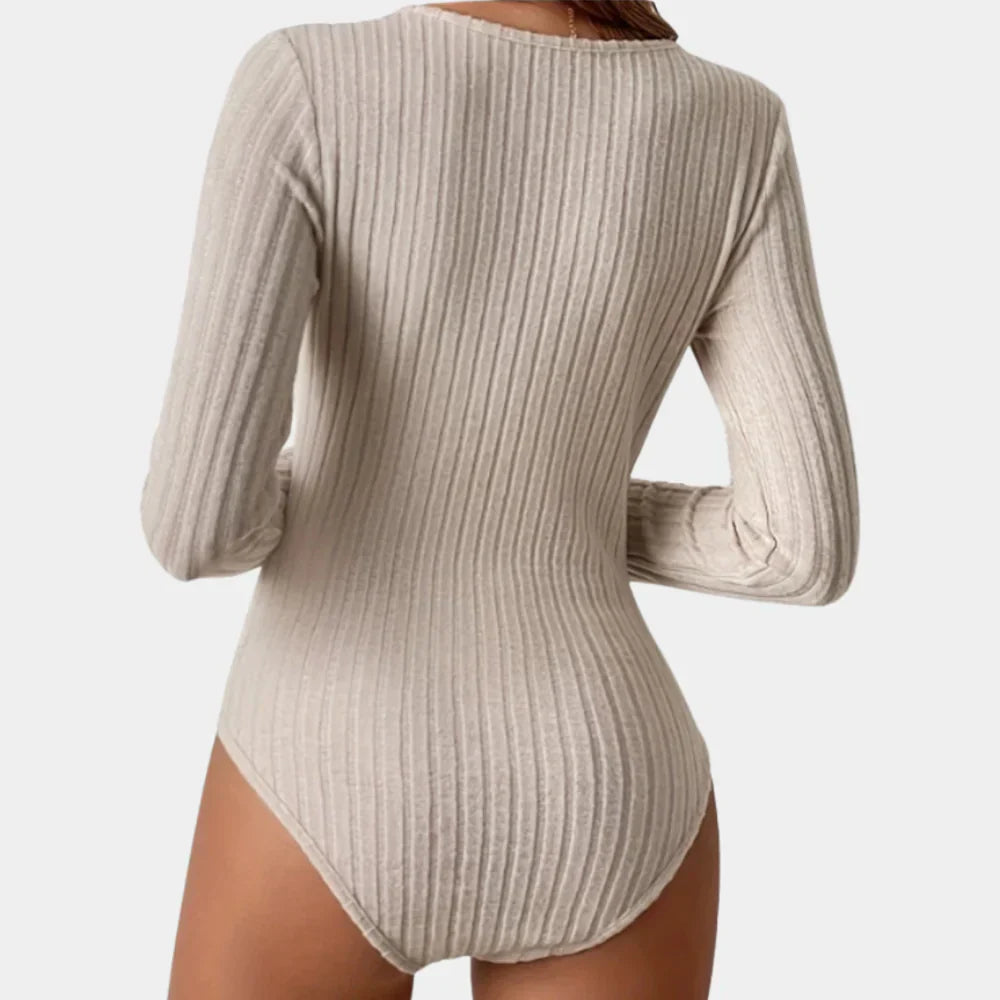 Cecilia® | Knitted bodysuit for women with a square neckline