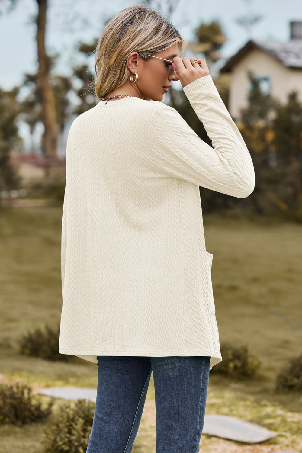 Ariadna® | Trendy and elegant winter cardigan