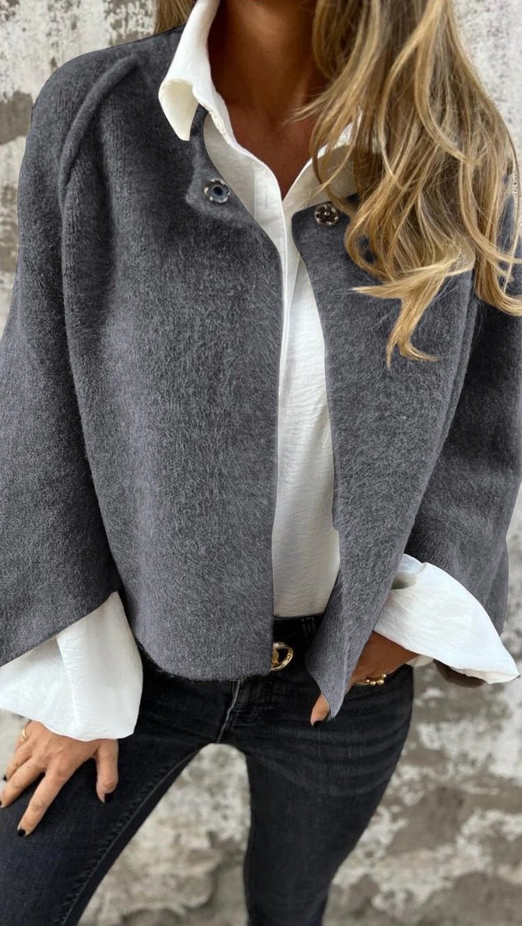 Daniela | Neutral knitted top with elegant drape design