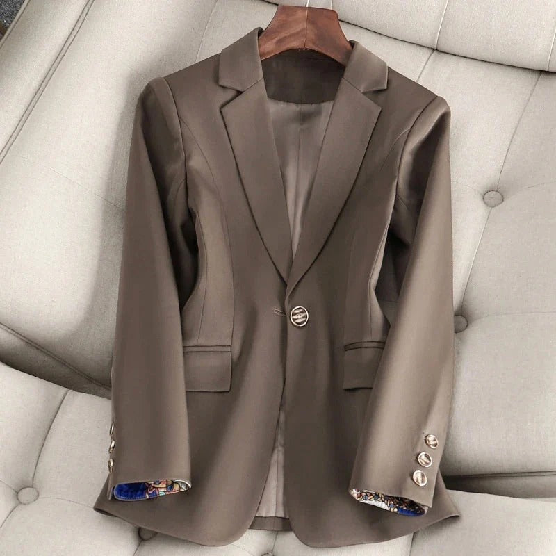 Women’s Blazer – Tailored Fit – Notched Lapel – Single Button – Cuffed Detail