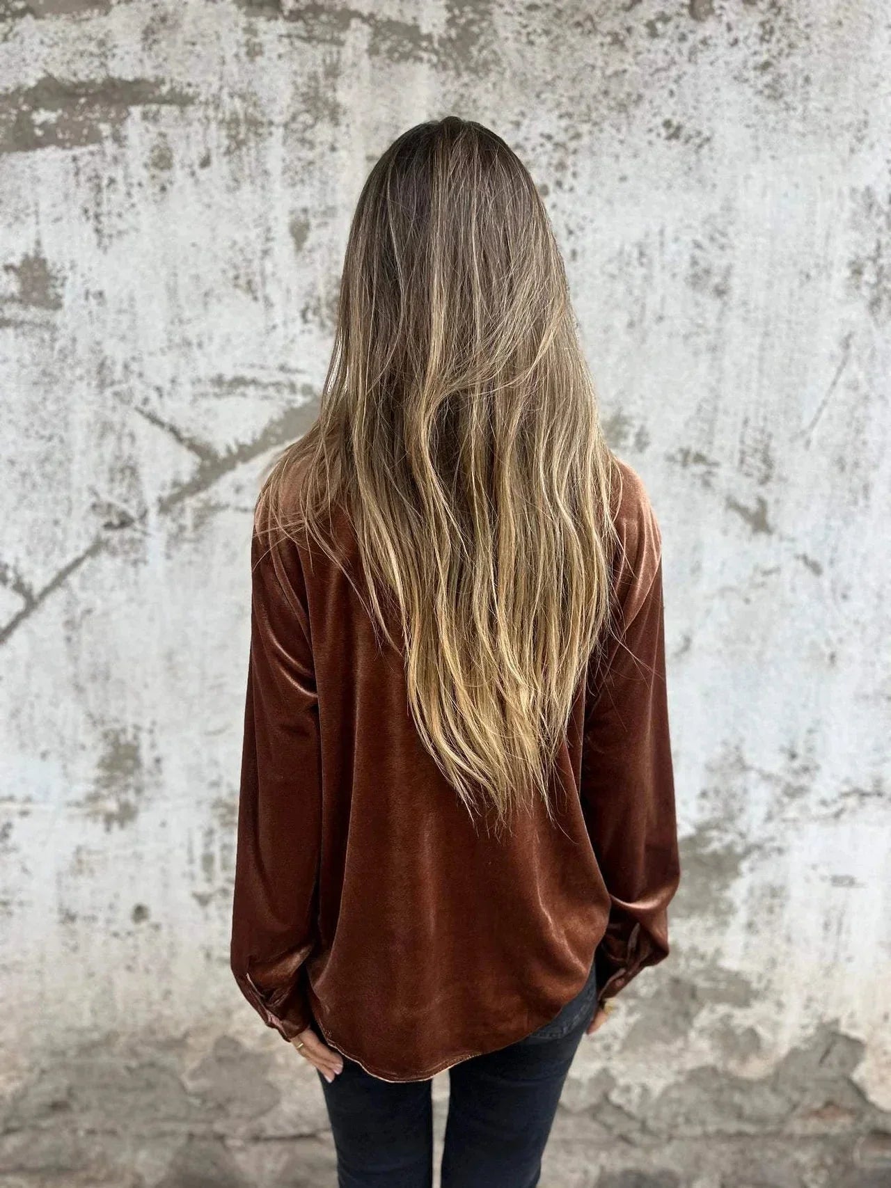 Betania® | Luxurious Velvet Shirt