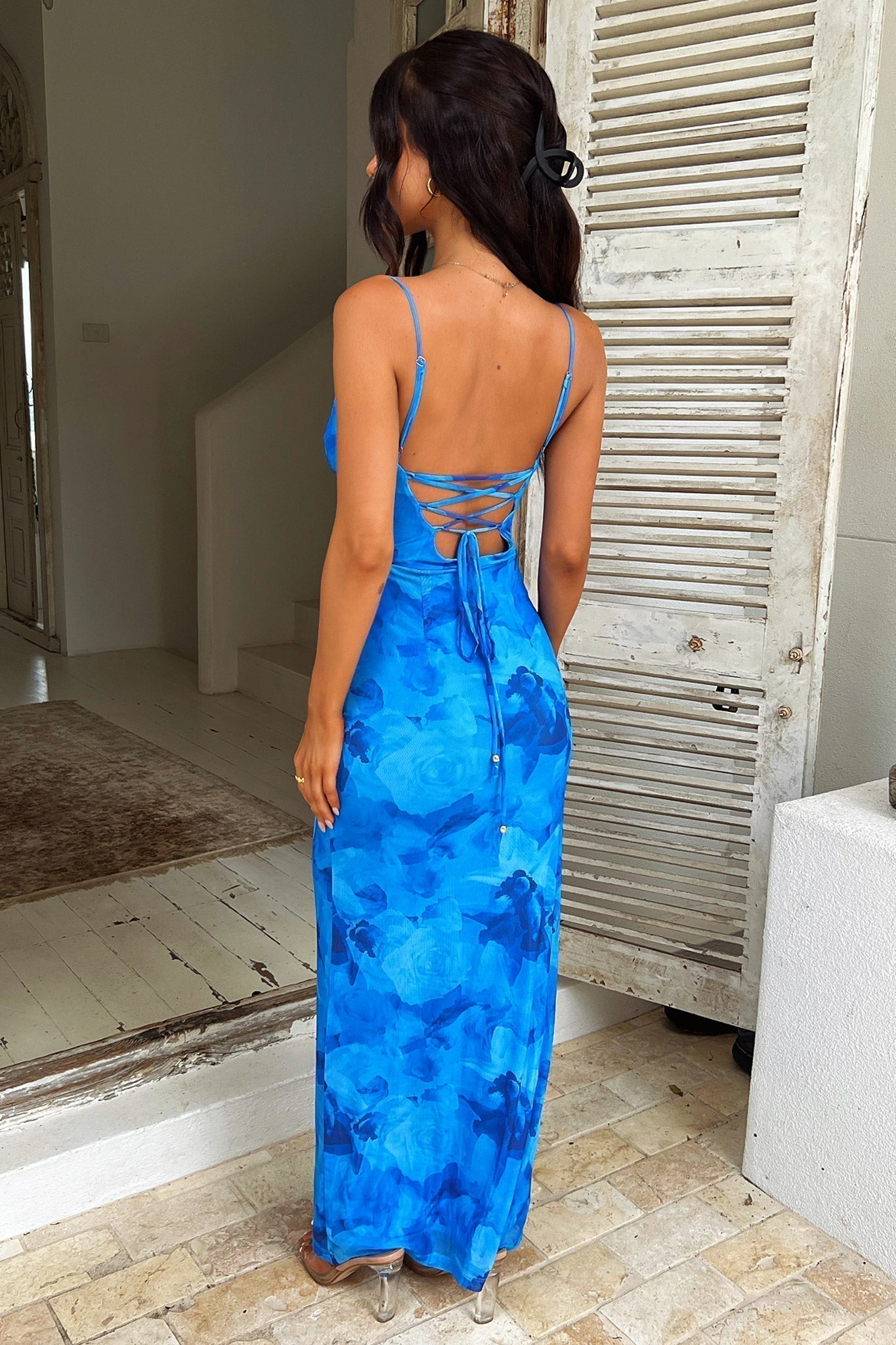 Ariadna® | Elegant knot dress
