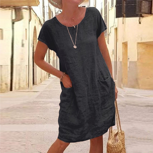Amelia® | Timelessly elegant dress