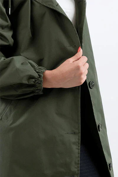 Aracelis | Timeless and elegant winter coat