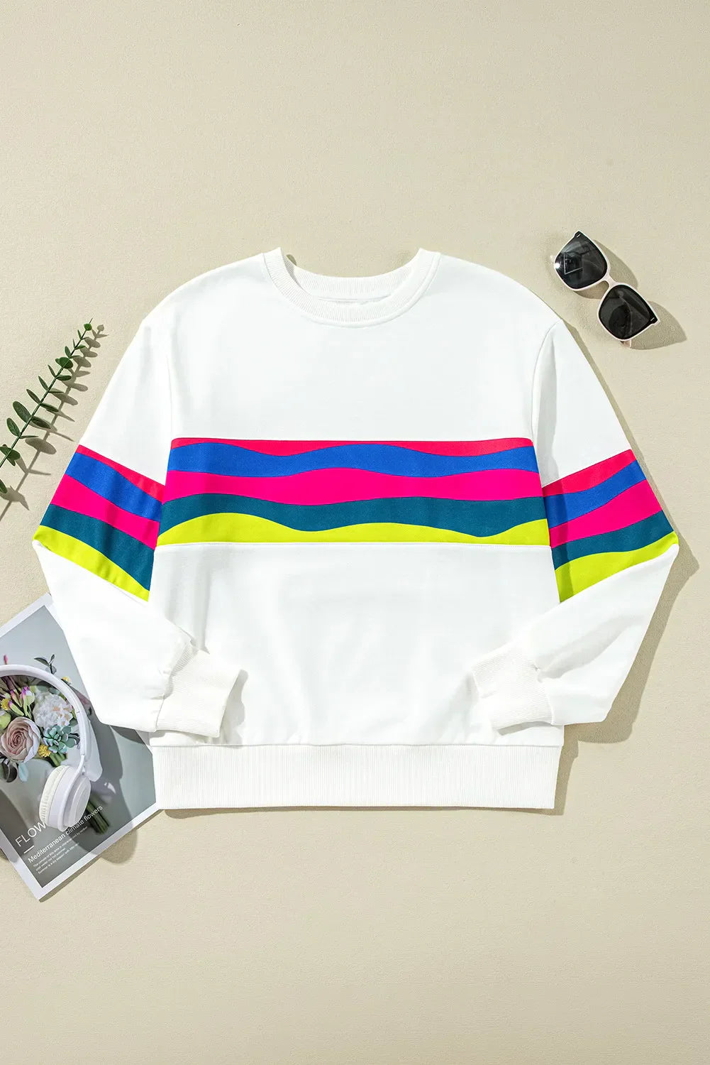 Aurora® | Contrasting long-sleeved top with a crew neck