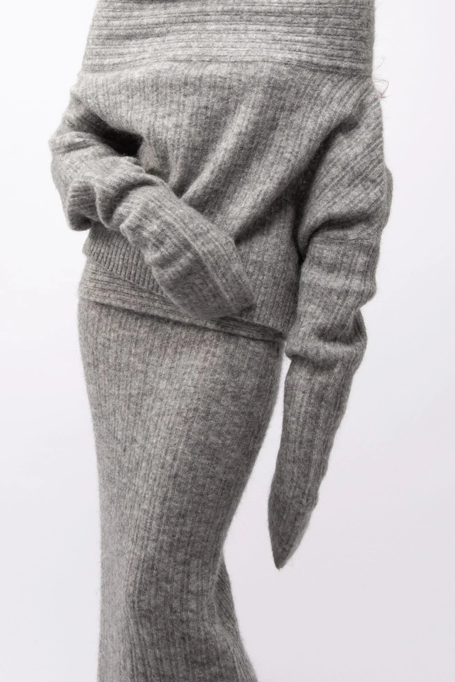 Clara | Ulberta – Elegant Cloud Comfort Set