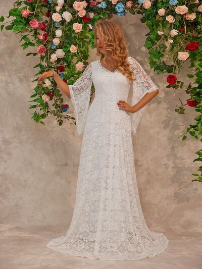 Eliza® | Floor-length lace dress with V-neck