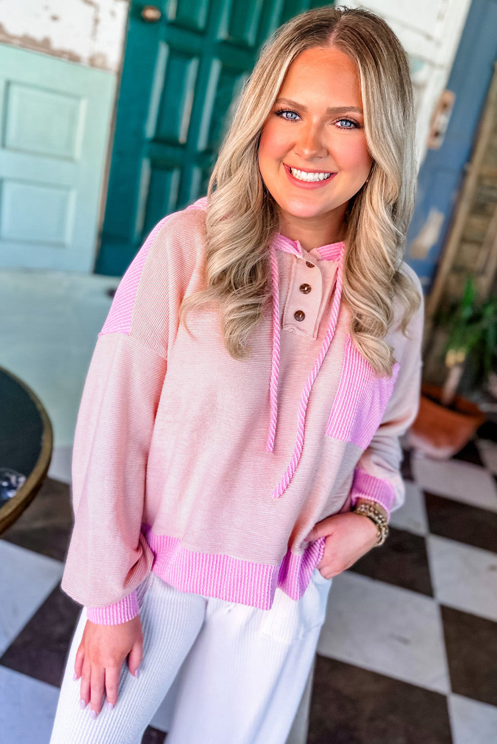 Dayana® | Classic and elegant winter hoodie