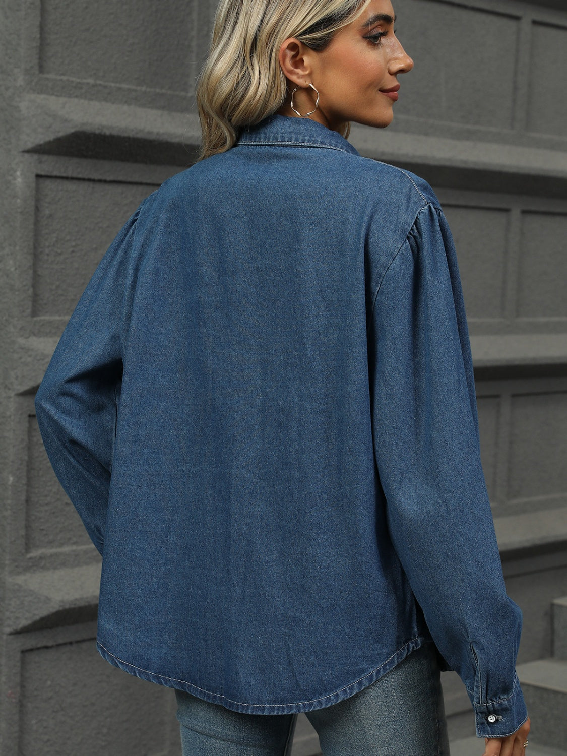 Beatrice® | Long sleeve denim top with button down collar and collar