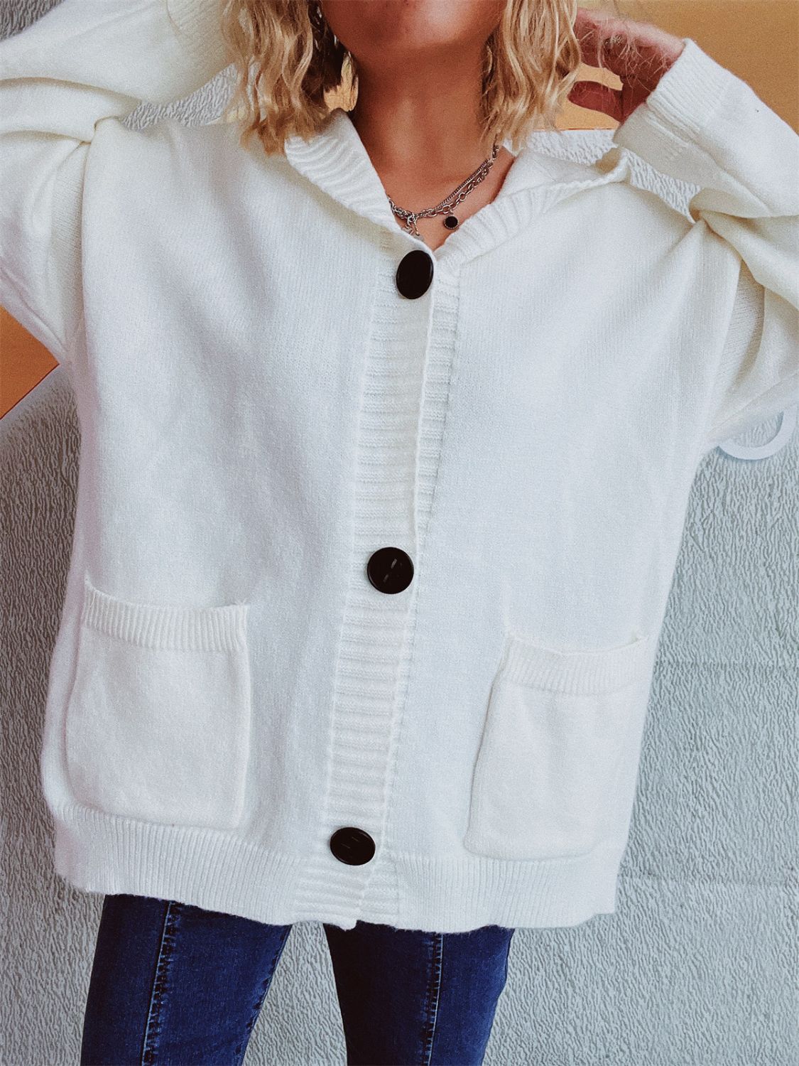 Beatrice® | Long-sleeved cardigan with hood and dropped shoulders
