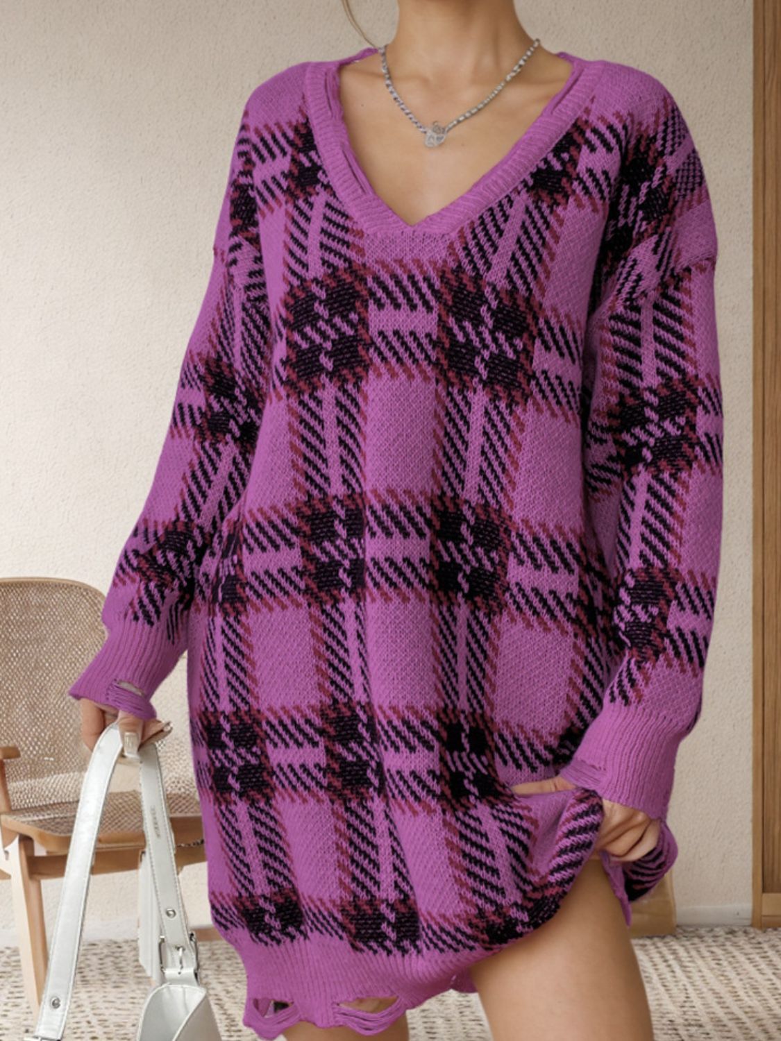 Annelie® | Long sleeve sweater dress with a distressed checked V-neck