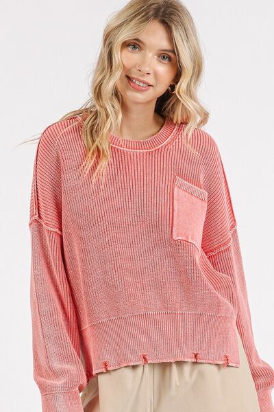 Clara® | Crew neck sweater with dropped shoulders and distressed hem