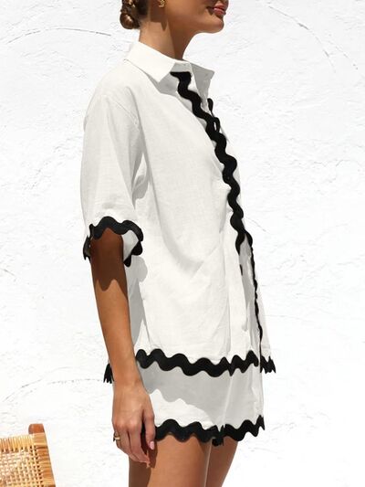 Brigitte® | Set of top and shorts with contrast trim and half-length sleeves