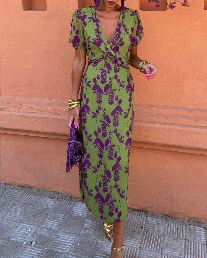 Aurelia® | Elegant dress with puff sleeves