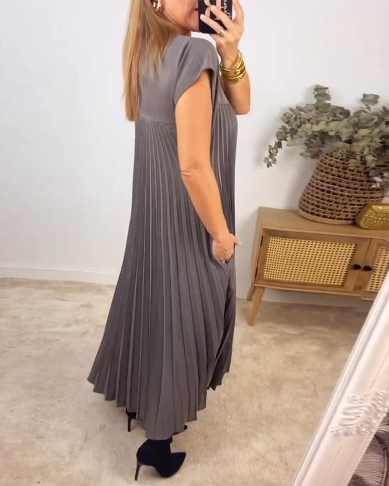 Martha | Elegant Pleated Maxi Dress
