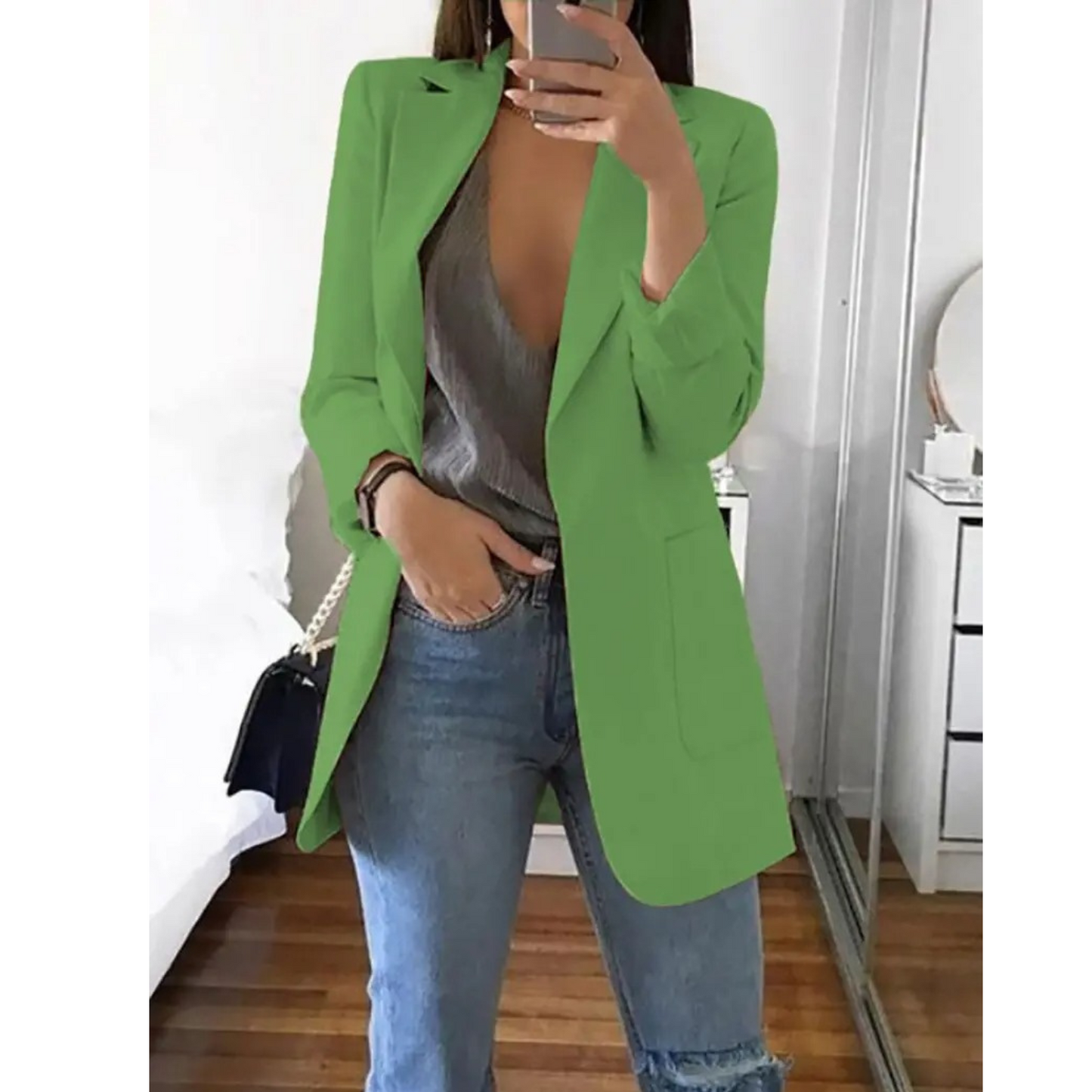 Camila® | Fashionable and effortless winter garment
