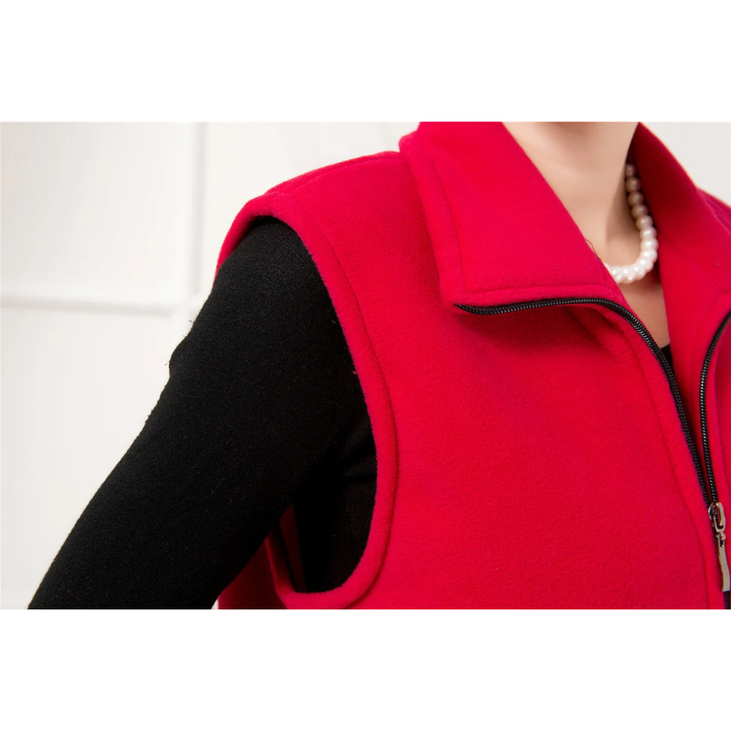 Camille® | Modern and fashionable winter clothing item.