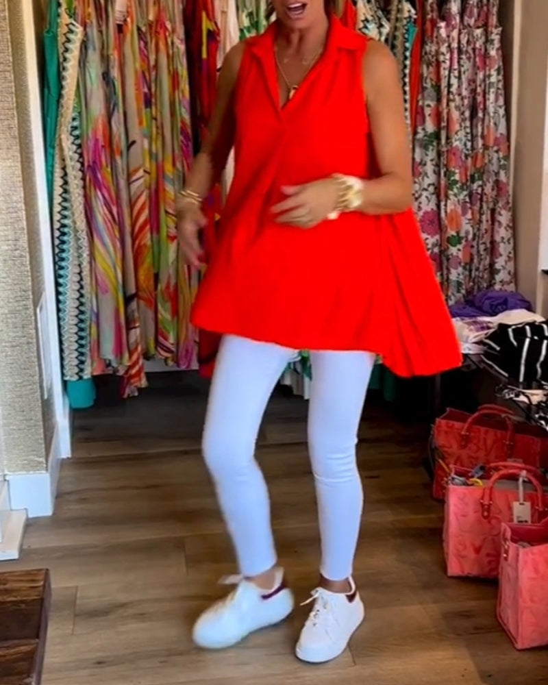 Carla® | Sleeveless blouse with ruffles and lapels